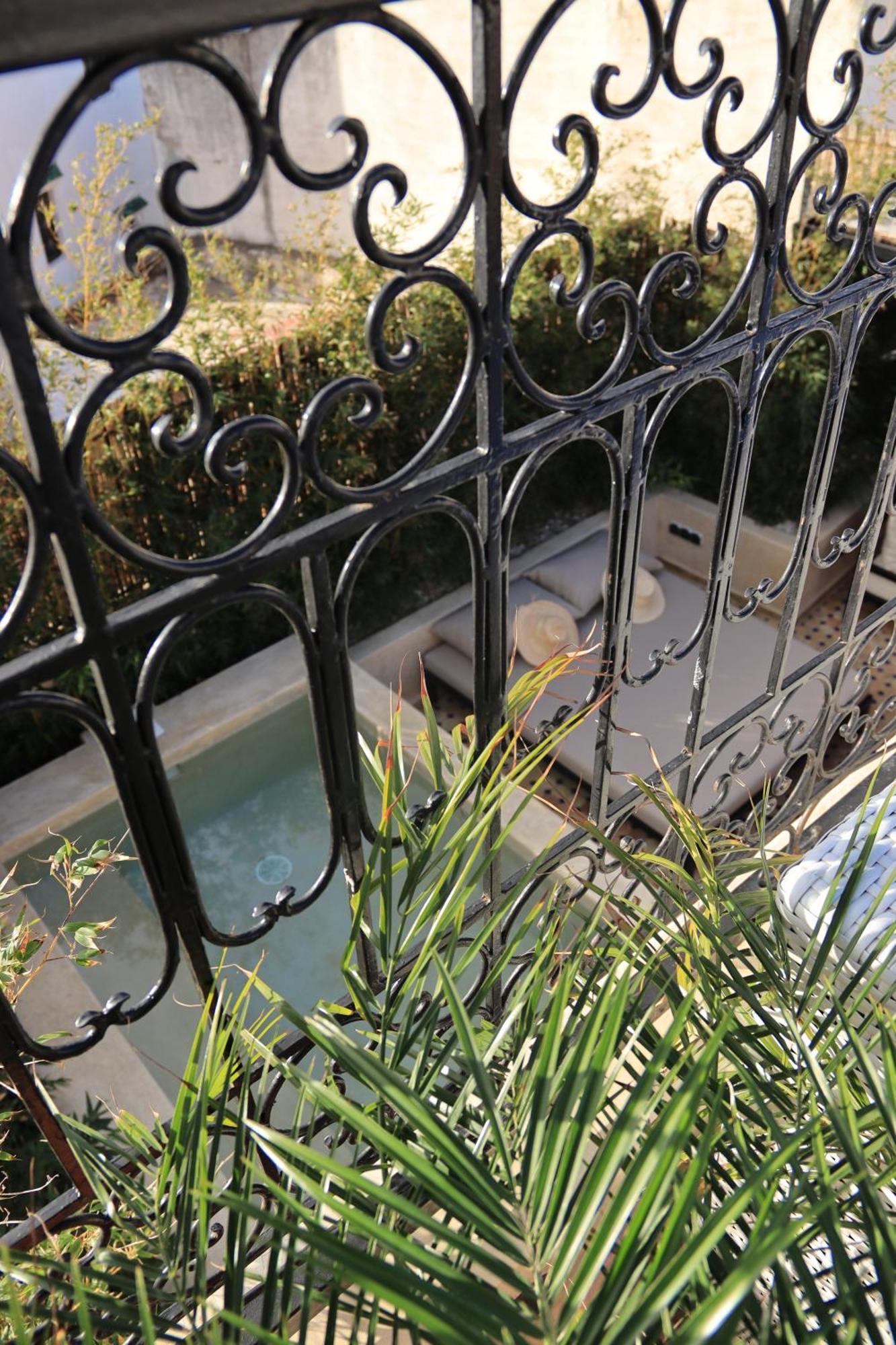 Riad Zhor Tanger - Medina Exterior photo